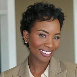 Headshot for Farah Allen at The Labz
