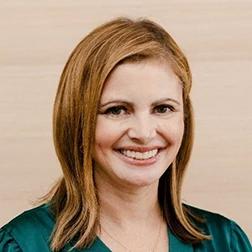 Headshot for Lisa Seidenberg at Greentarget