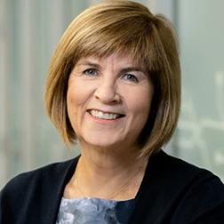 Headshot for Liz Wolffe at Synlogic, Inc